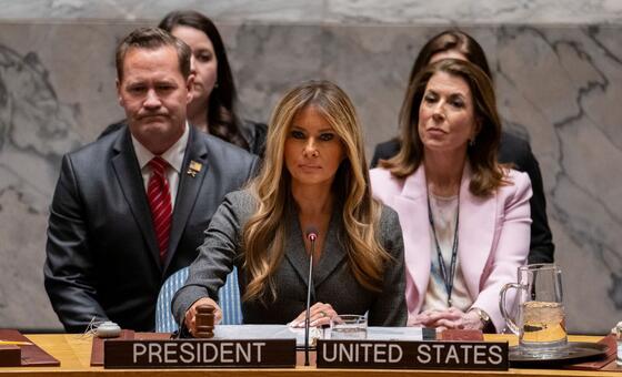 Na ONU, Melania Trump enfatiza necessidade de "paz através da educação"